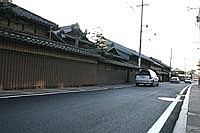 䎁